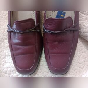 Elite-Burgundy heels